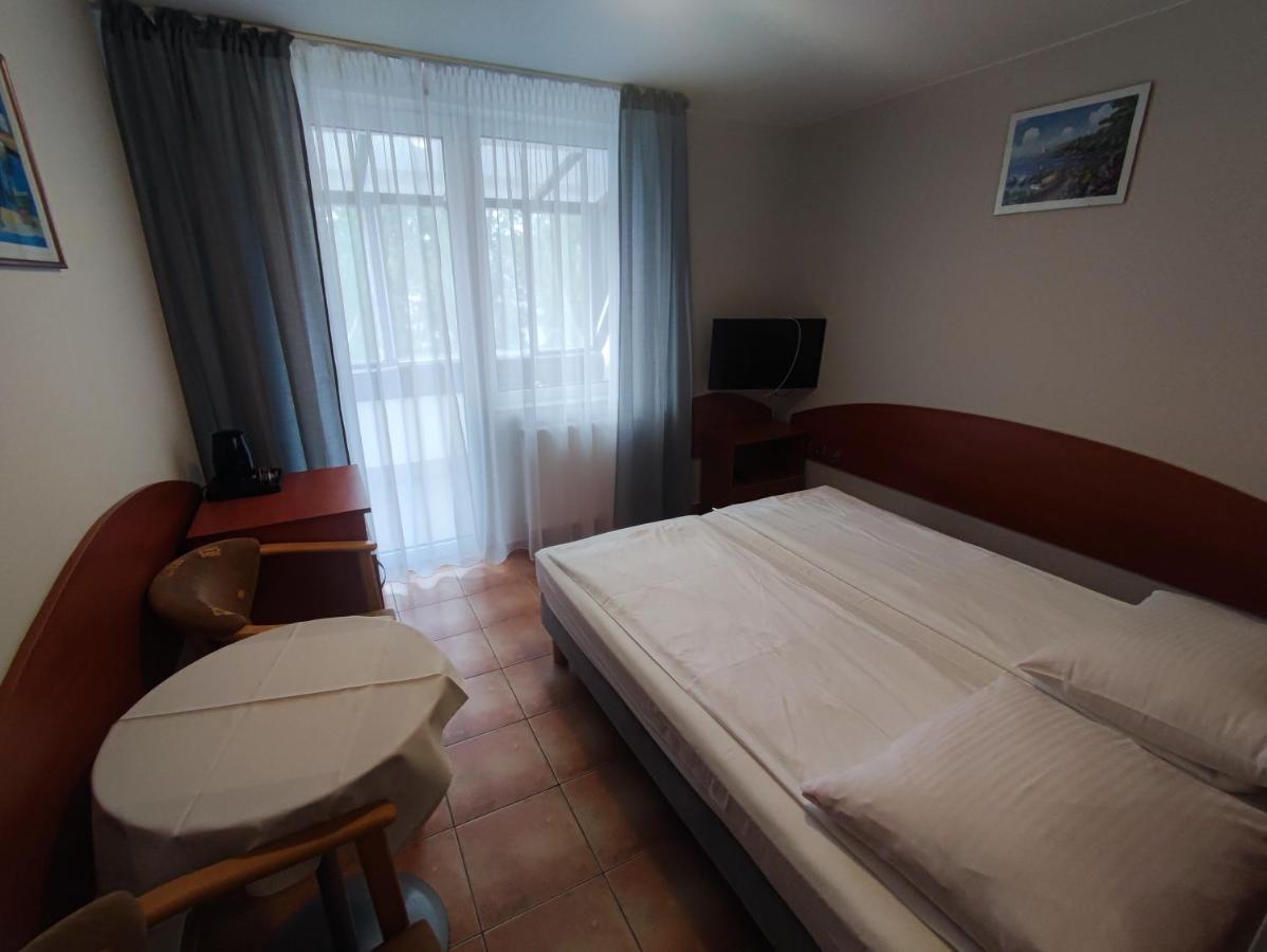 Bed and Breakfast Anker-Podczele Колобжег Екстер'єр фото